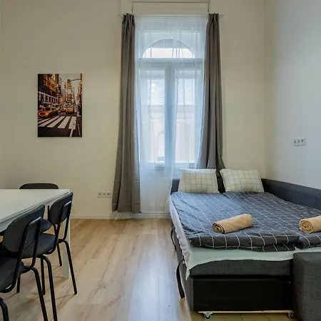 Rakoczi Apartamento Budapest